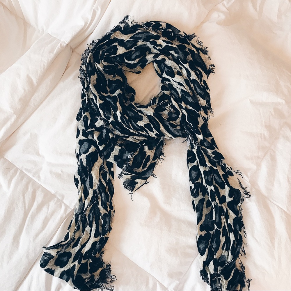 Cheetah Scarf